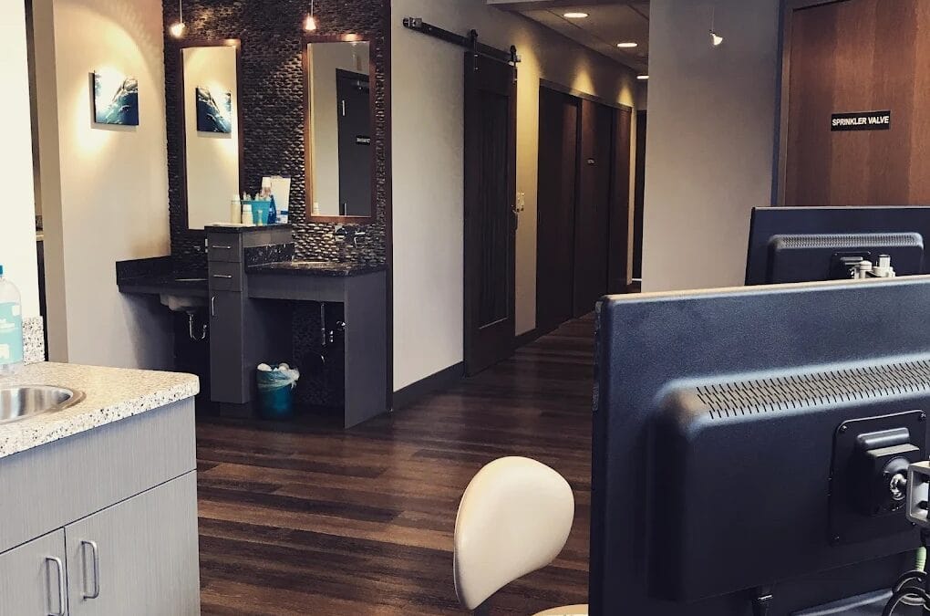 Turnkey Dental/Ortho Clinic Space Available for Sublease